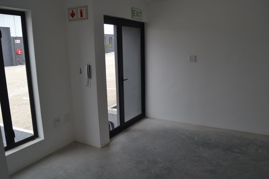 To Let Commercial Property for Rent in Rivergate Western Cape